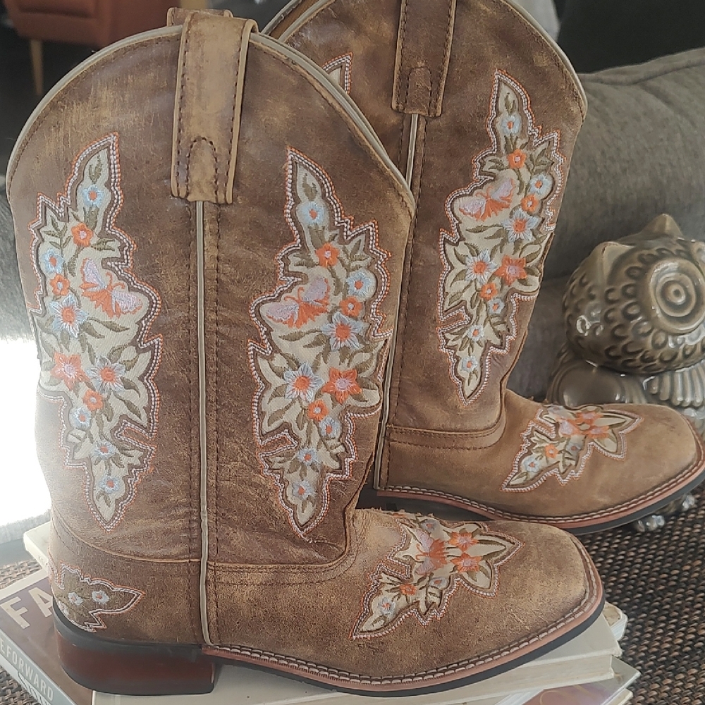 Laredo Tan Leather Western Boots - Women's